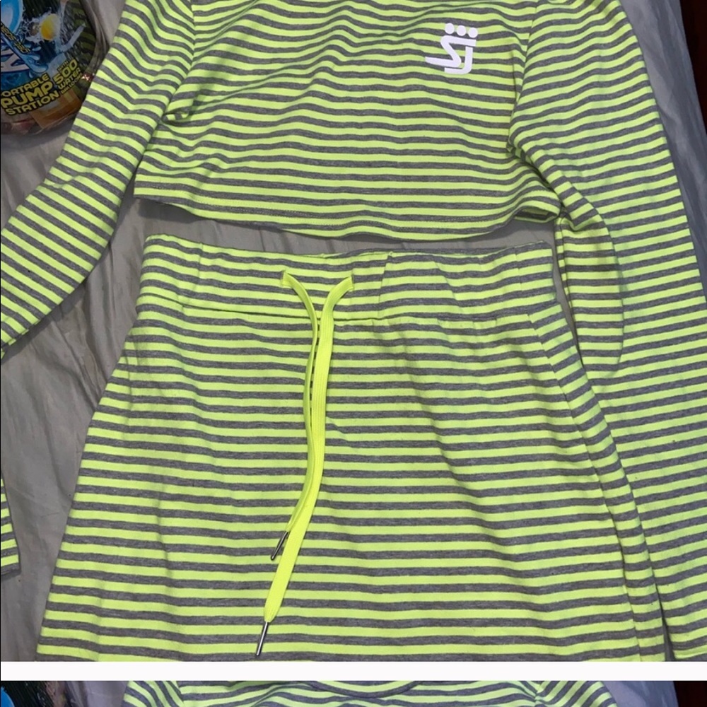 Shane Justin 2 pc set - Picture 2 of 2